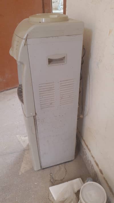 water dispenser