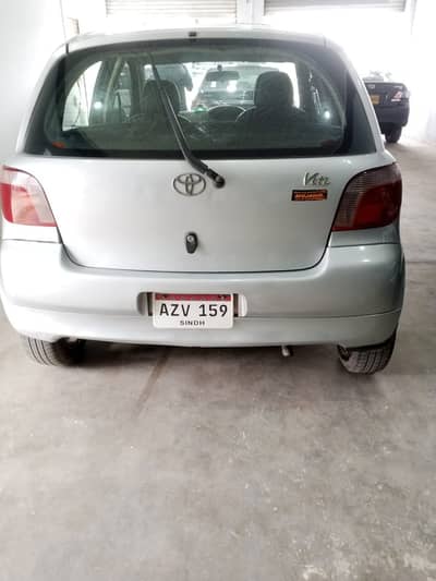 Toyota Vitz 2000/13 model