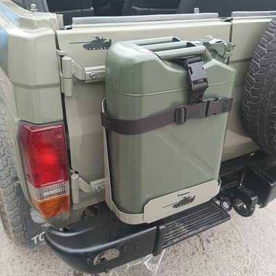 20L METAL BODY JERRY CAN