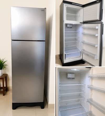Bosch 300L (10.6 Cu Ft) Double Door Refrigerator – Excellent Condition