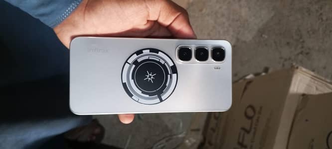 infinix hot 60i 6/128