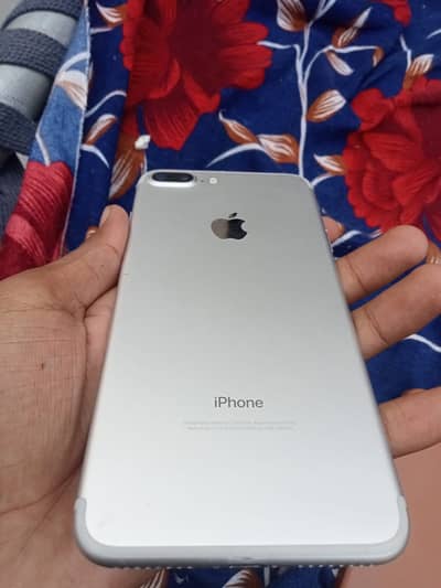 Apple iPhone 7 Plus and 6s