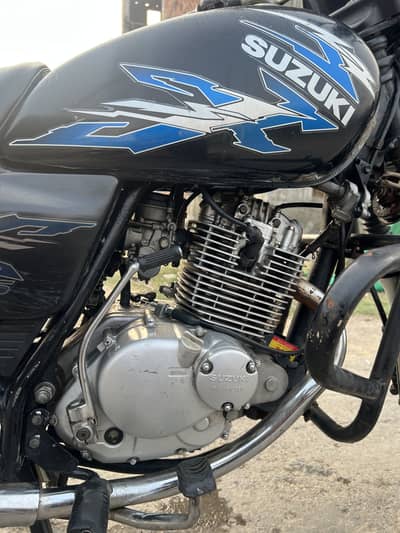 Suzuki GS150SE