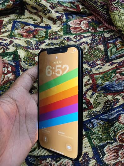 Apple iPhone 12