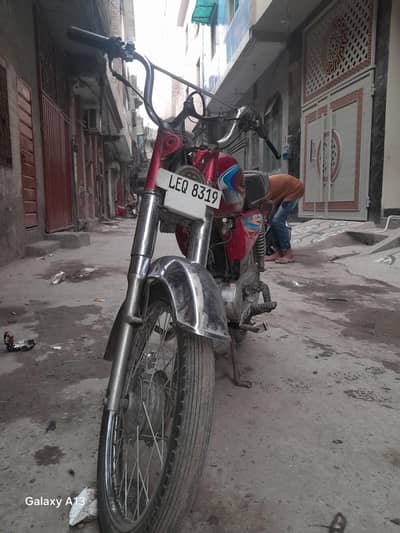 used full bike ha road prince condeshion bas thk h use ma. ha bike
