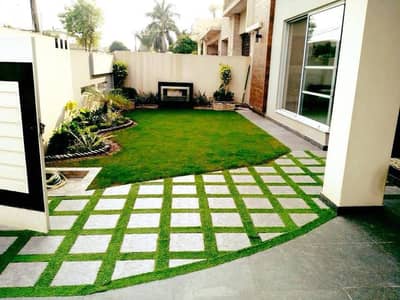 Artificial Turf for Balcony, Lawn & Commercial Areas