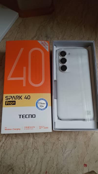 Tecno spark 40pro+