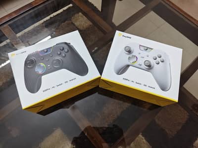 EasySMX X05 PRO Wireless Gaming Controller – Brand New - Black/White