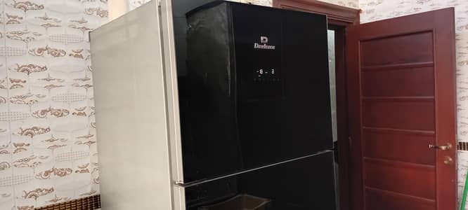 dawlance refgrator touch good condition