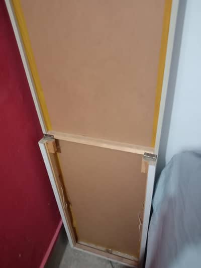 Stand mirror