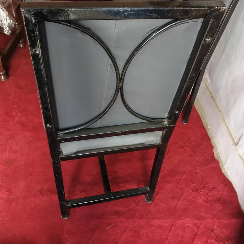 sell sofa 3