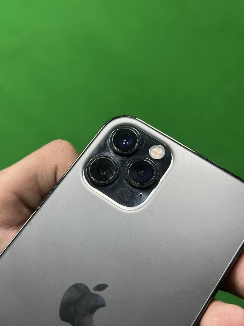 Apple iPhone 12 Pro 5