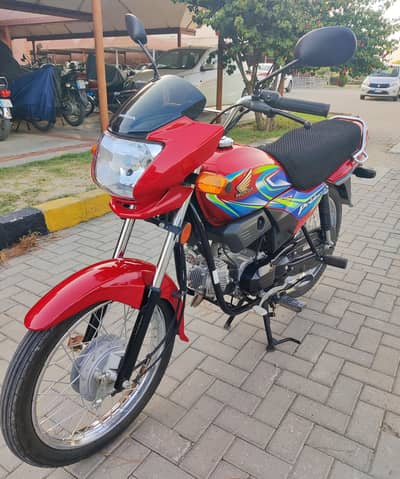 Honda Pridor 24-25 - Islamabad Number