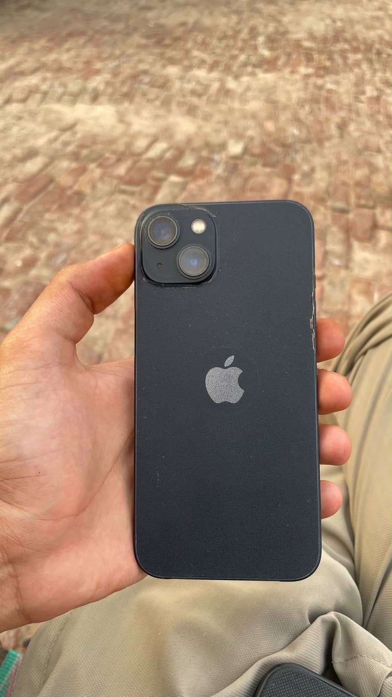Apple iPhone 13 0