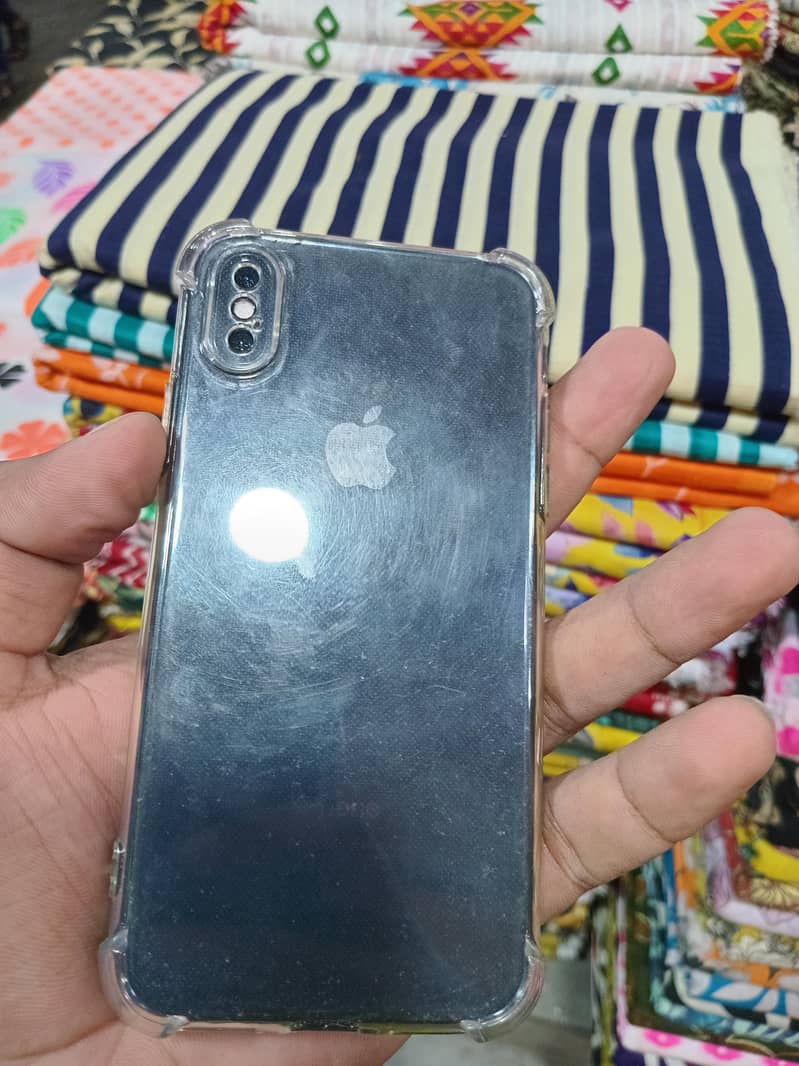 Apple iPhone X 5