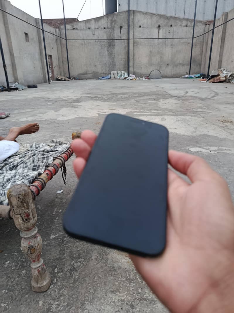 Apple iPhone 15 plus 1
