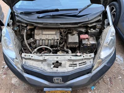 Honda Fit shuttle 2012