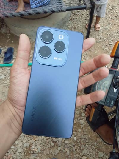 Infinix HOT 40 PRO like 10/10 condition