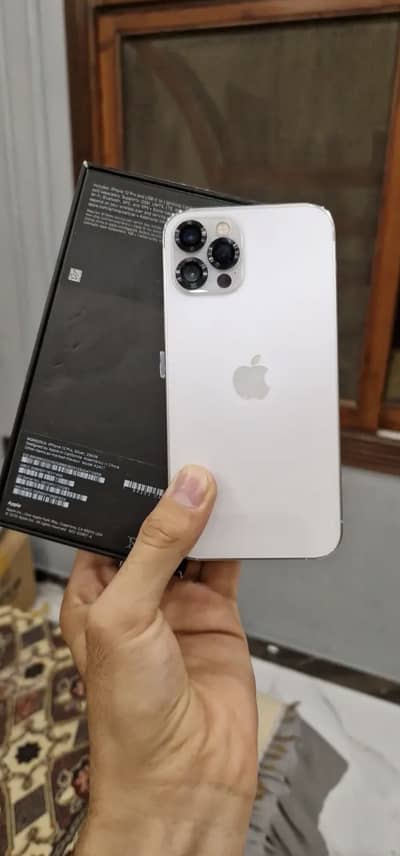 Apple iPhone 12 Pro