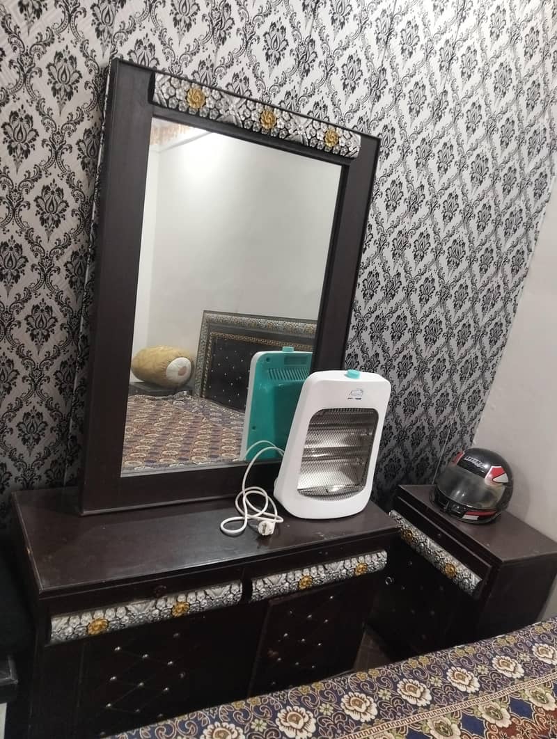 good condition bed 2