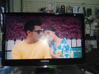 Hd tv 22 inch original Samsung
