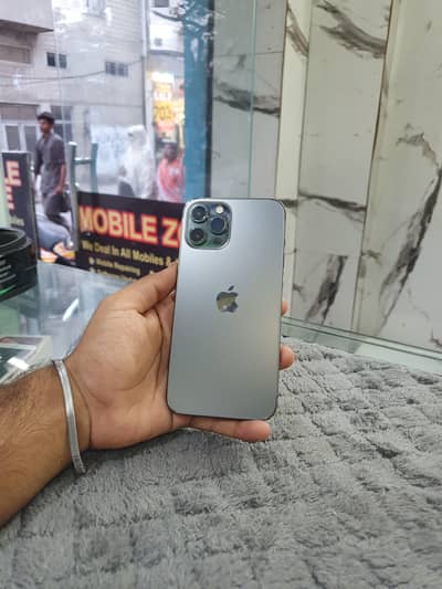 Apple iPhone 12 Pro Max