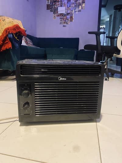 Midea 0.5 Ton Window AC with adapter