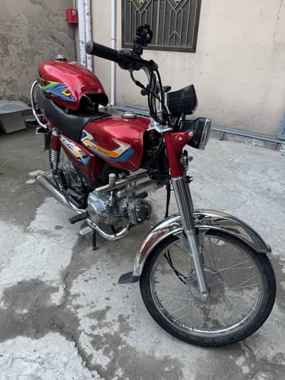 UNIQUE 70 – 2024 Model | Islamabad Registered | Scratchless