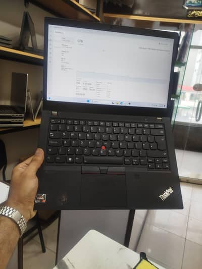 LENOVO THINKPAD P14s Gen2| Ryzen 7 -5850u|256gb| 16gb|4GB GPU Amd