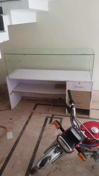 repairing counter