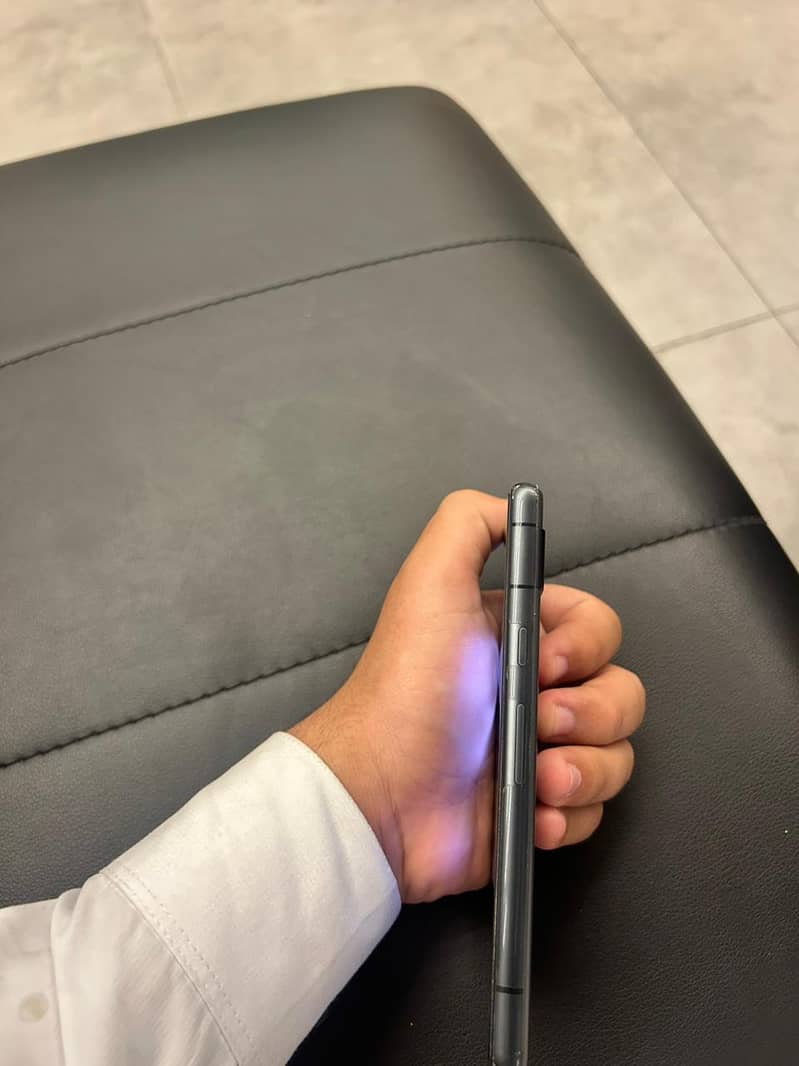 Google Pixel 7a 2