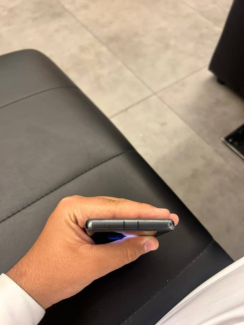 Google Pixel 7a 5