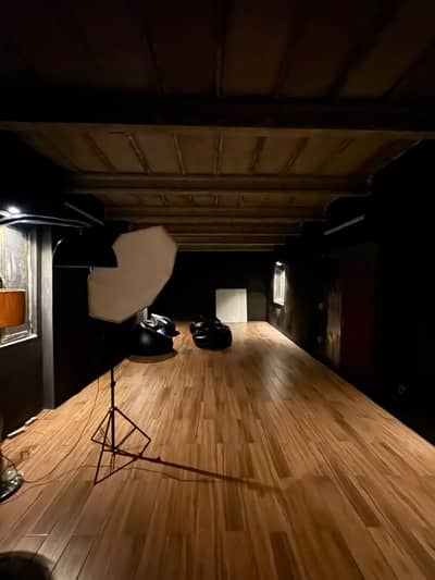ON CAMERA TALENT DOCUMENTARY