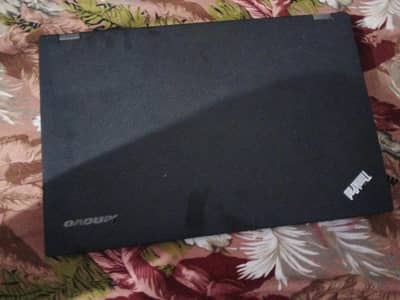 Lenovo T540p laptop core i5 in good condition 8 gb ram 265 gb ssd