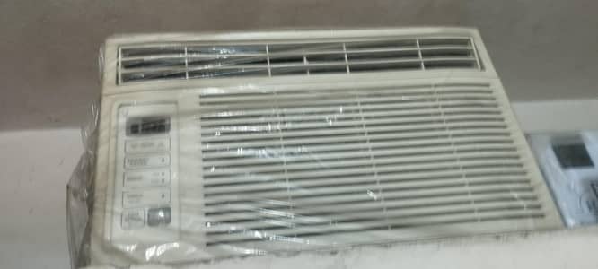 window ac 0.75 ton almost new