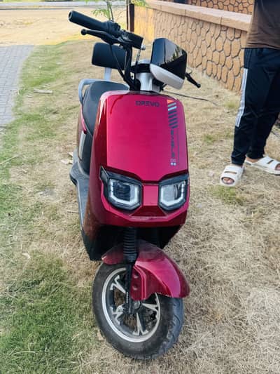 Scooty for sale