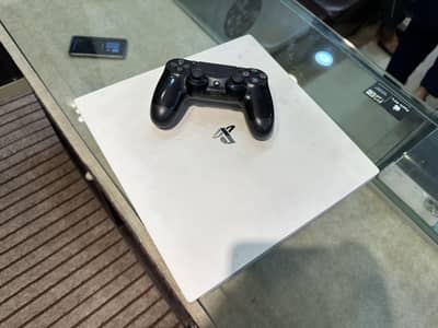 PS4 Pro [1TB] Mint Condition