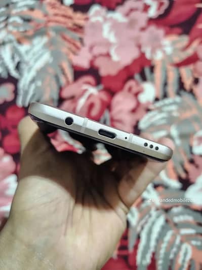 LG V60 ThinQ 5G