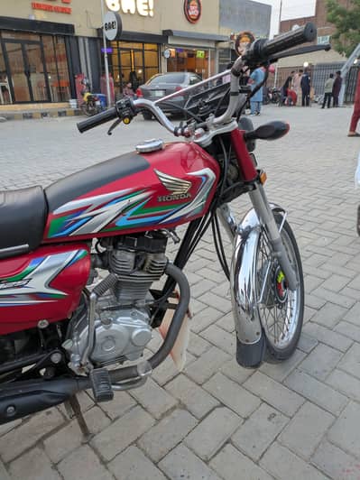 Honda 125 22/23 model