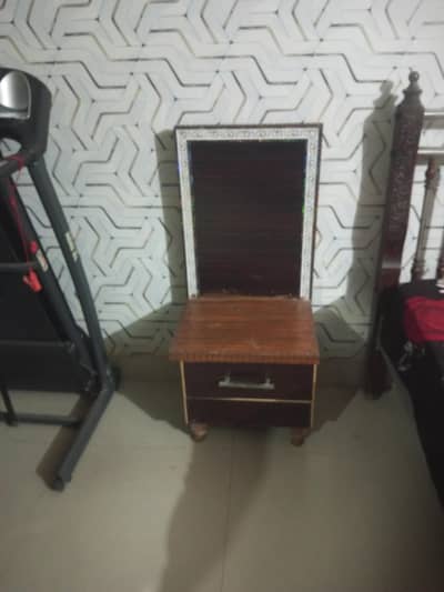 bed with foam and 2 side table