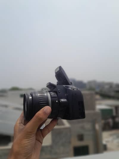 canon 450d with 18/55 with all asseries price inal 11999