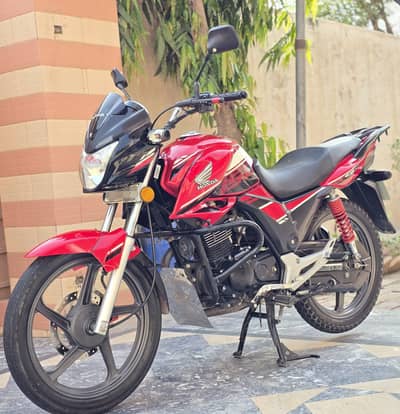 Honda 150 Red colour