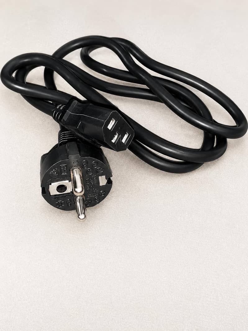 Power Cable 3