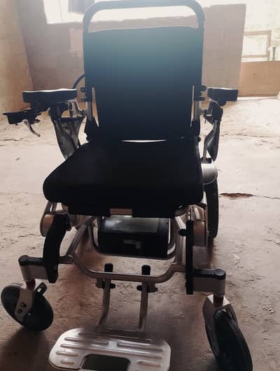 Electric Wheelchair