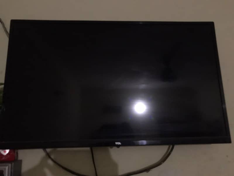 TCL led 1