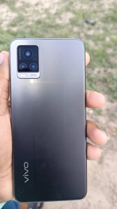 Vivo V20