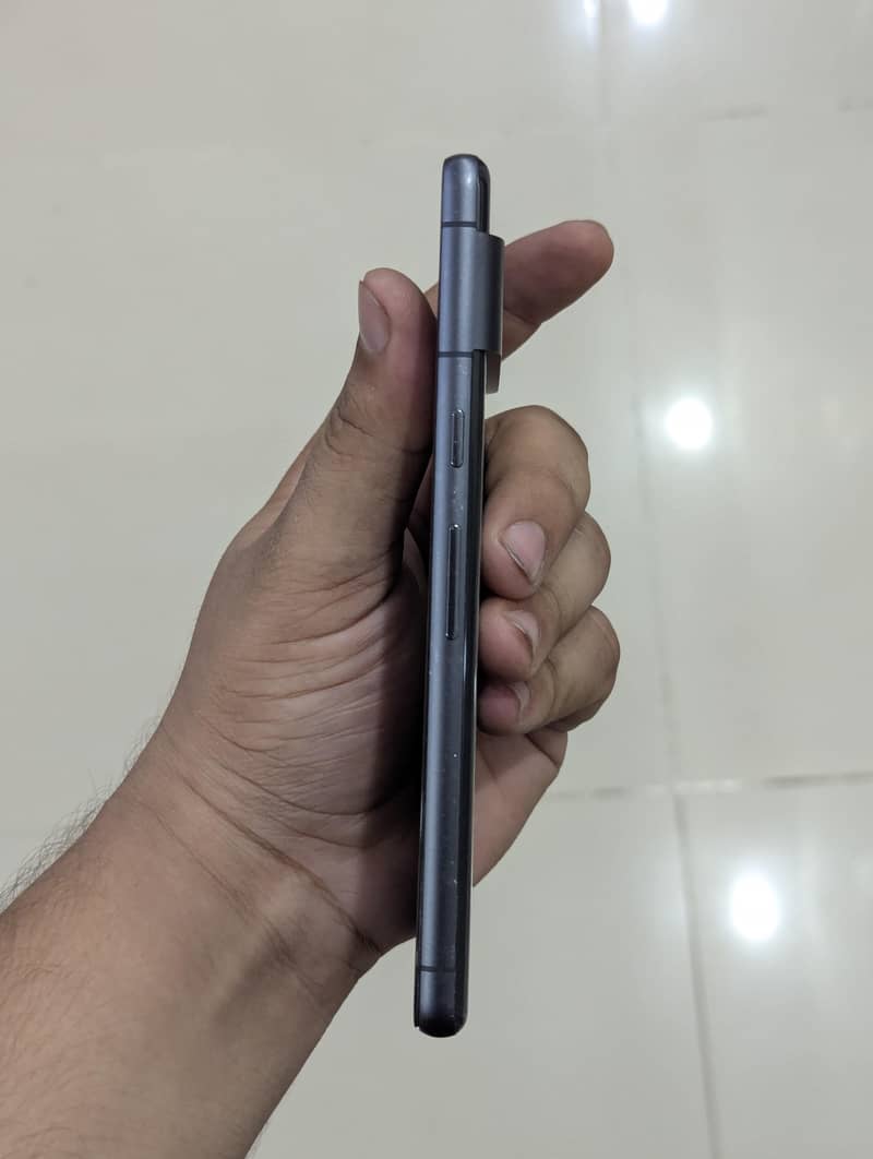 Google Pixel 7 5