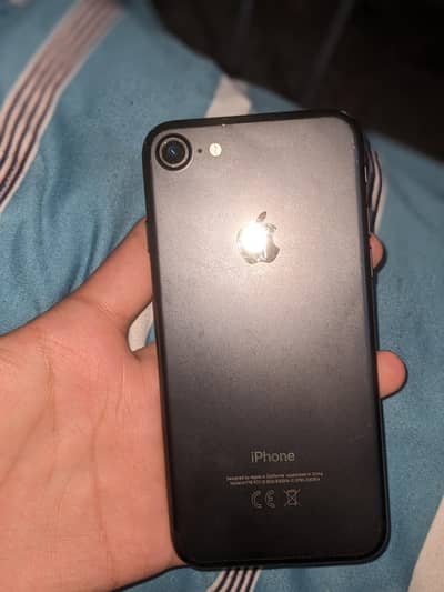 Apple iPhone 7