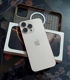 iPhone 16 Pro Max 256GB Desert titanium