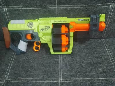NERF Dominator Toy gun / For sale